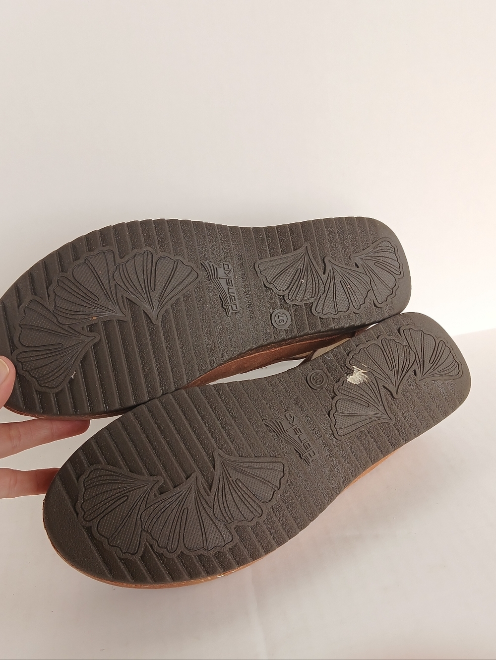 Dansko Merrin Leather Slingback Clog Size 37 - Picture 9 of 9